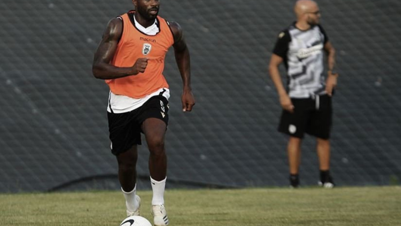 Δουλειά σε κυκλοφορία και τελειώματα στην απογευματινή προπόνηση του ΠΑΟΚ