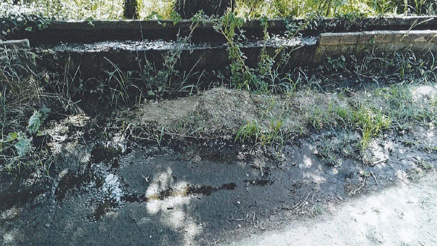 Πετούσαν απόβλητα σε κανάλι που οδηγούσε σε αγωγό πόσιμου νερού για τη Θεσσαλονίκη!