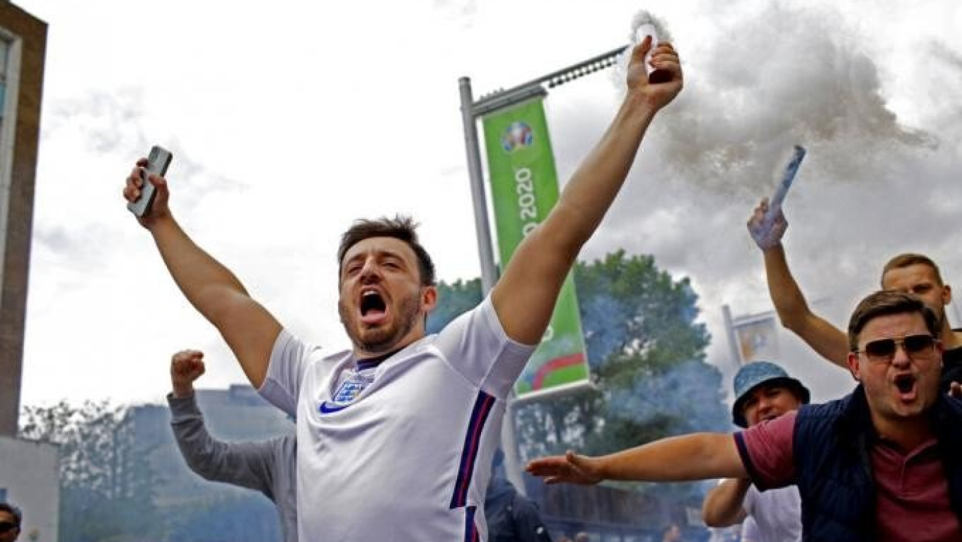 Euro 2020: Επεισόδια και συγκρούσεις σε κεντρική πλατεία του Λονδίνου πριν τη σέντρα Αγγλία-Ιταλία