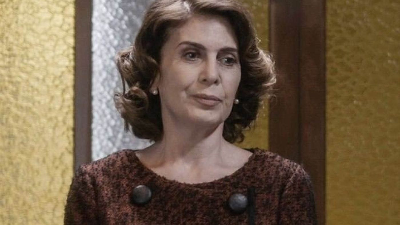 Άγριες Μέλισσες - Spoiler: Νύχτες πάθους για Μυρσίνη και Ακύλα