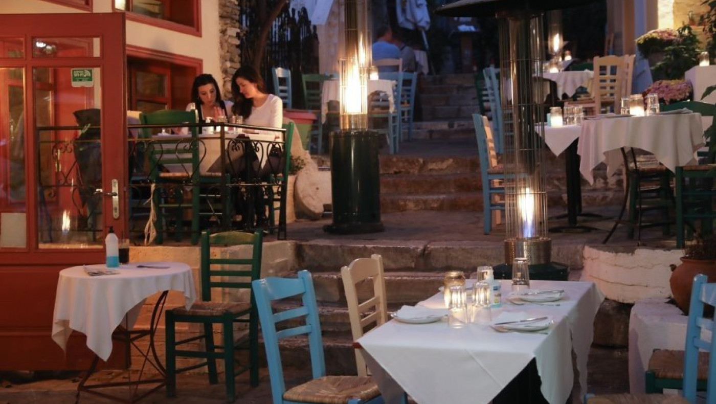 Νέα μέτρα Χαρδαλιά για τις κατασκηνώσεις και έξι νησιά!