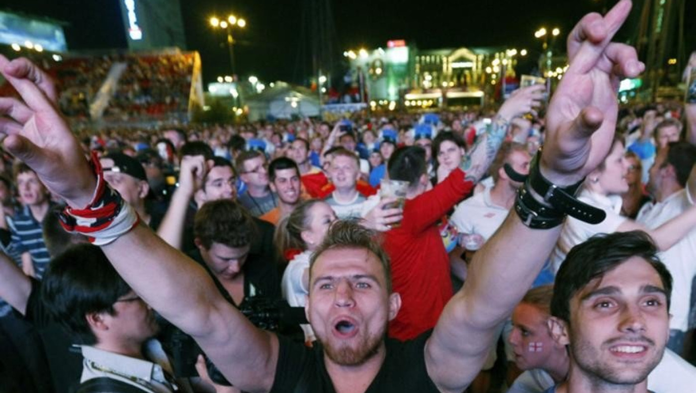 «Ολέθριο» το θέαμα με φιλάθλους χωρίς μάσκες στον τελικό του Euro