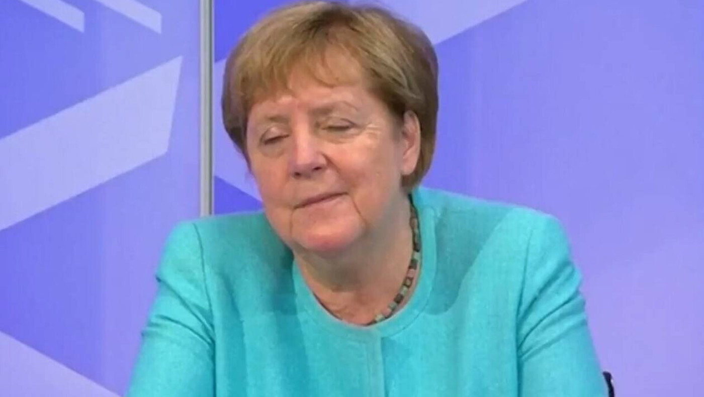 Μέρκελ: Viral το βίντεο με την Καγκελάριο να κοιμάται (;)