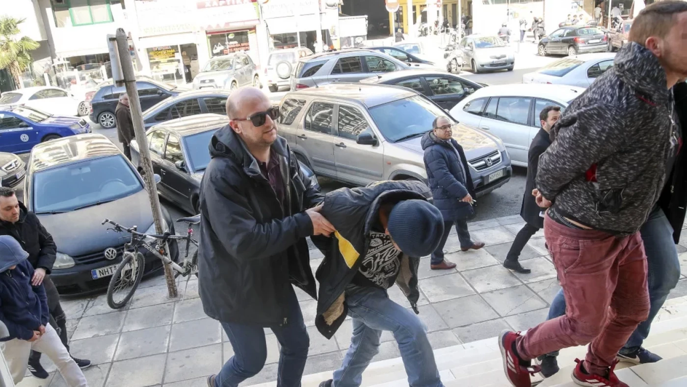 Θεσσαλονίκη: Ισόβια στα τρία αδέλφια για τη δολοφονία του 45χρονου ιδιοκτήτη ταχυφαγείου