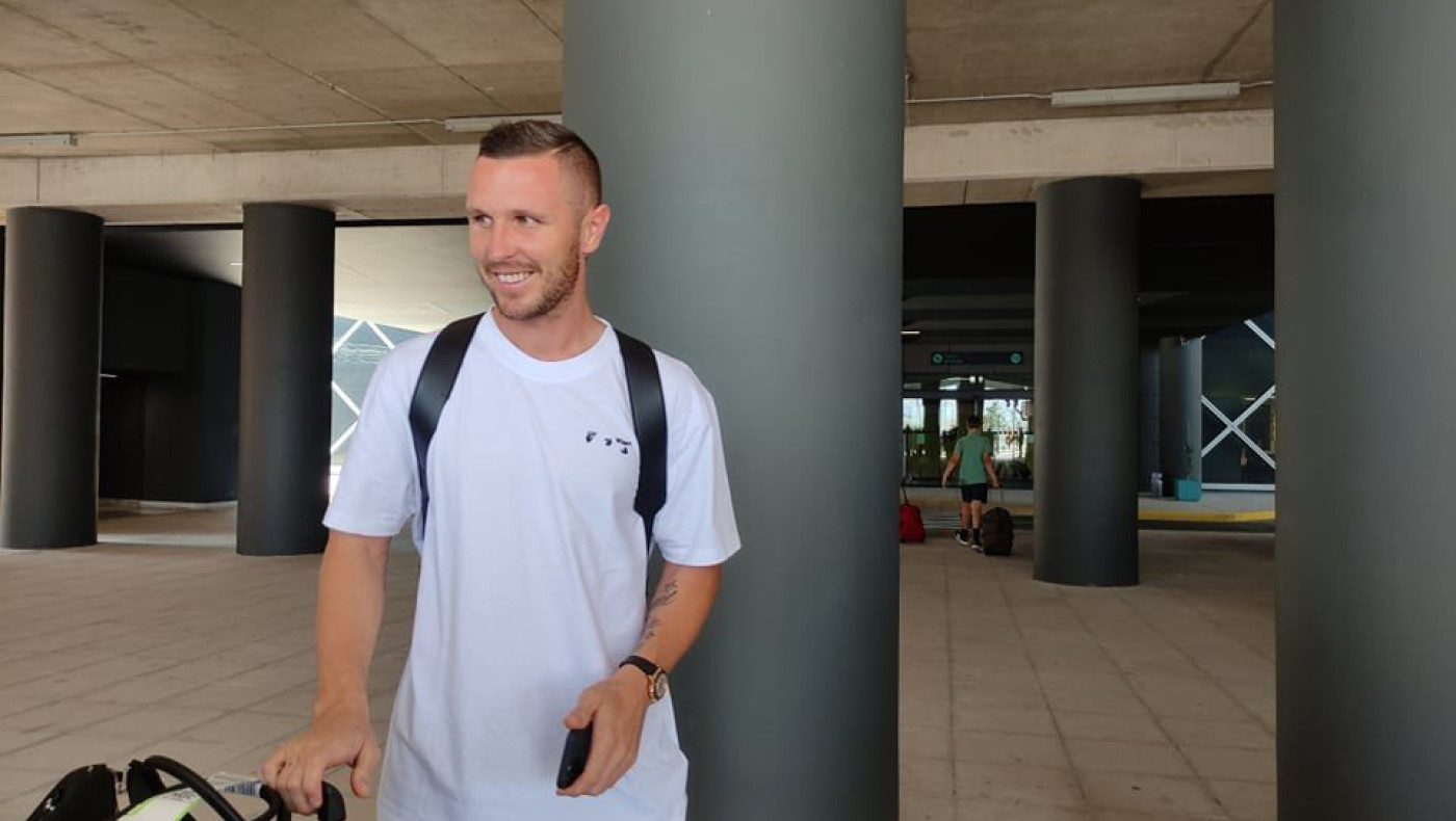 Υπογράφει και φεύγει για Ολλανδία ο Κούρτιτς