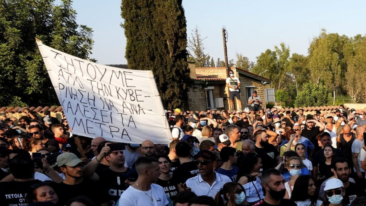 Εμβόλια: Υπό κράτηση γιατρός με διδακτορικό στο… Χάρβαρντ!