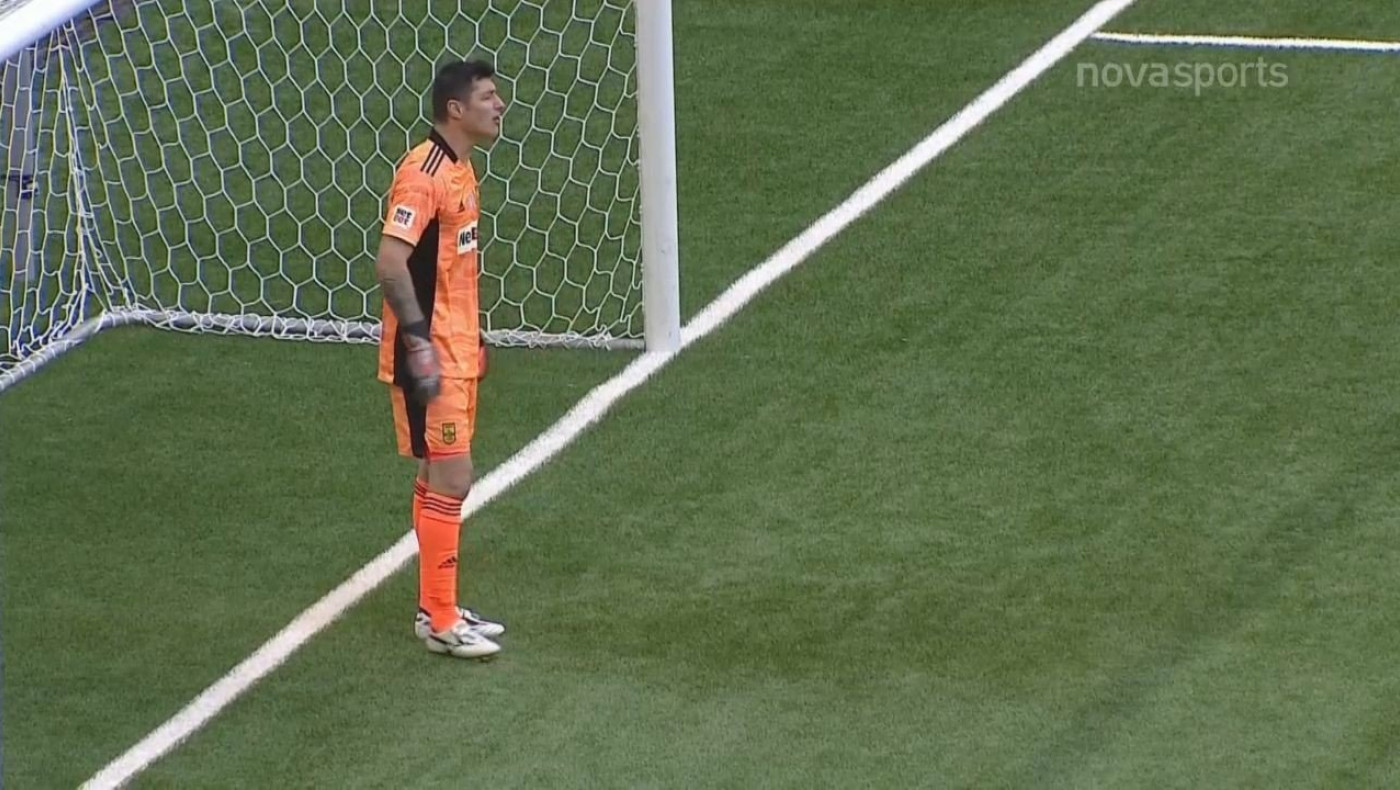 Προβάδισμα για Αστάνα με Τομάσοφ