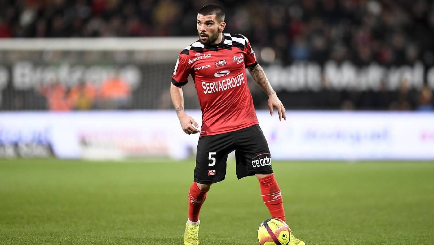 Στη Λεχ Πόζναν ο Ρεμπότσο