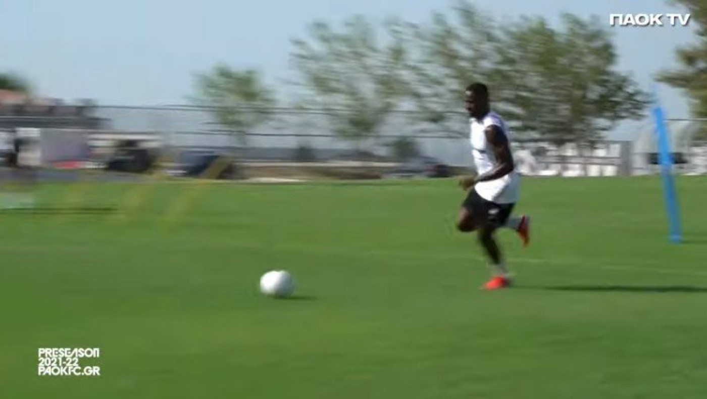 ΠΑΟΚ: Προπόνηση με ομιλία Λουτσέσκου και γκολάρα από τον Βαρέλα!