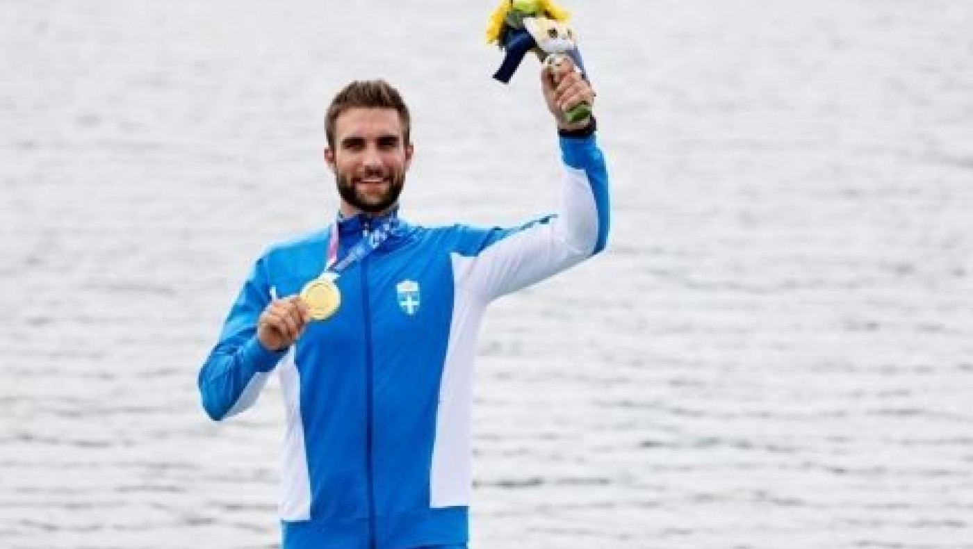 Στέφανος Ντούσκος! Το λεβεντόπαιδο που σήκωσε στον ουρανό την Ελλάδα