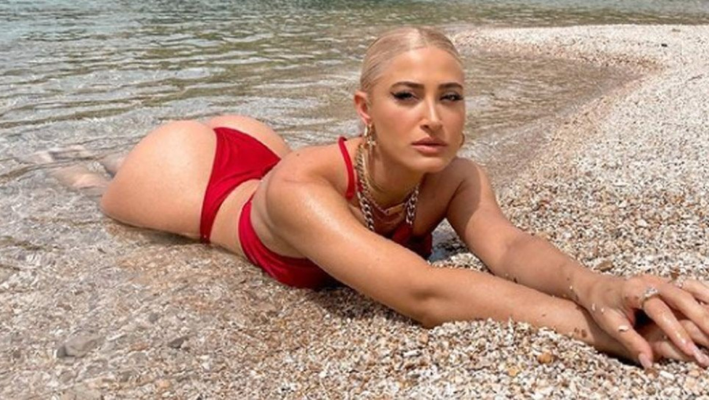 Κολάζει μπροστά σε καταρράκτη η Τούνη!