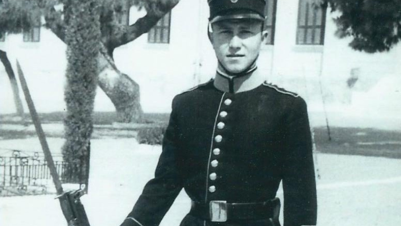 Εσαεί αδούλωτος, Γεώργιος Κατσάνης