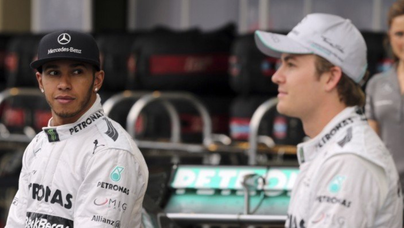 Χάμιλτον: «Άλλο ένα δώρο στον Ρόσμπεργκ»