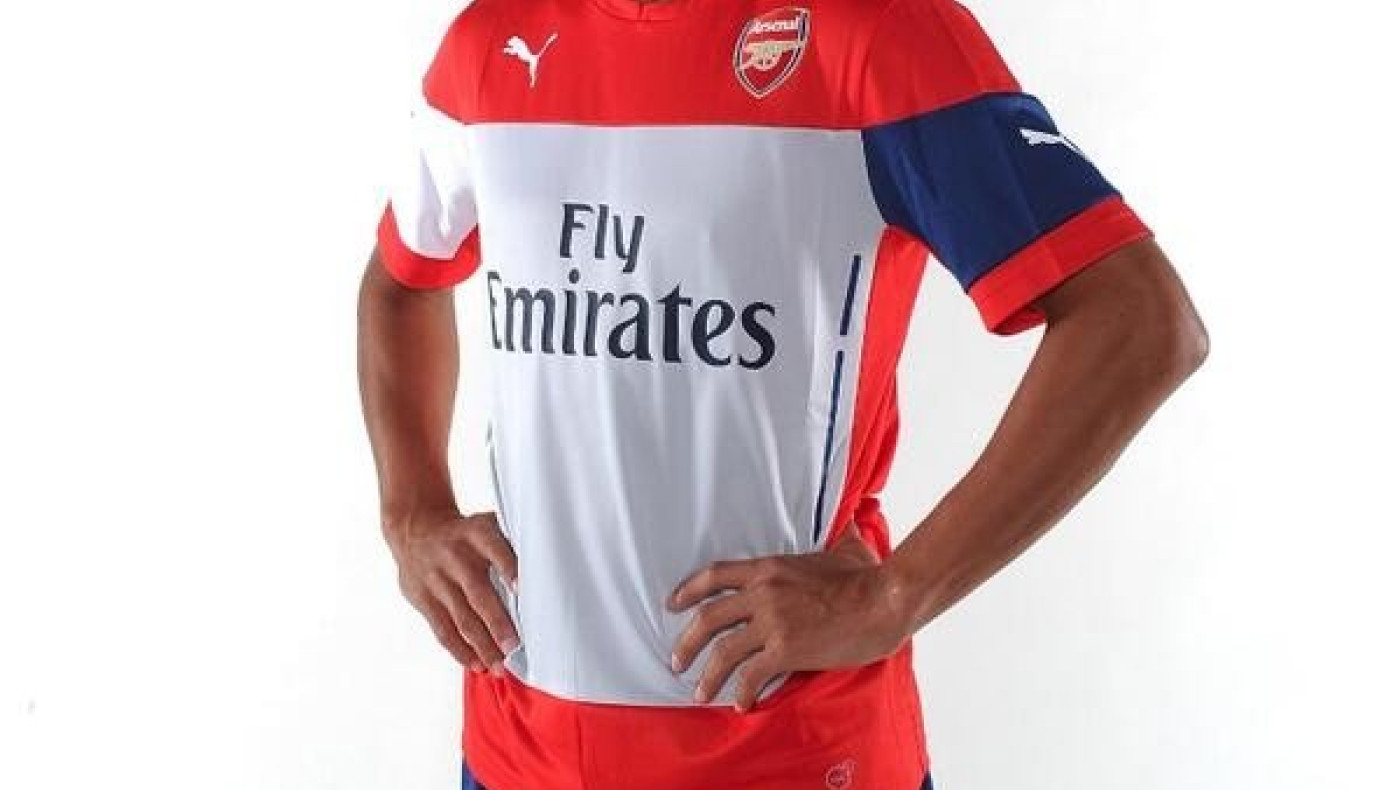 «Κανονιέρης» και επίσημα ο Σάντσες!