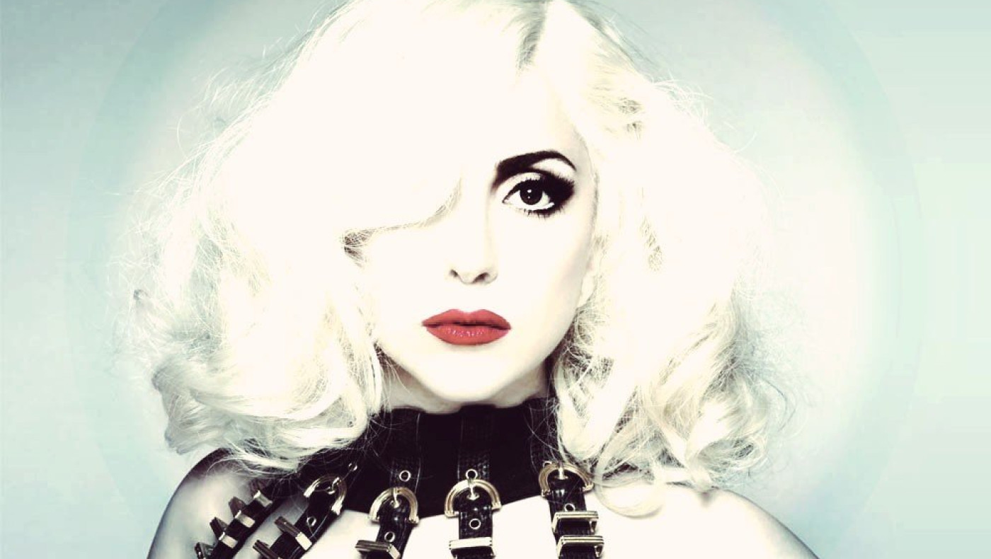 Την "πάτησε" η Lady Gaga χρησιμοποιώντας τους Metallica