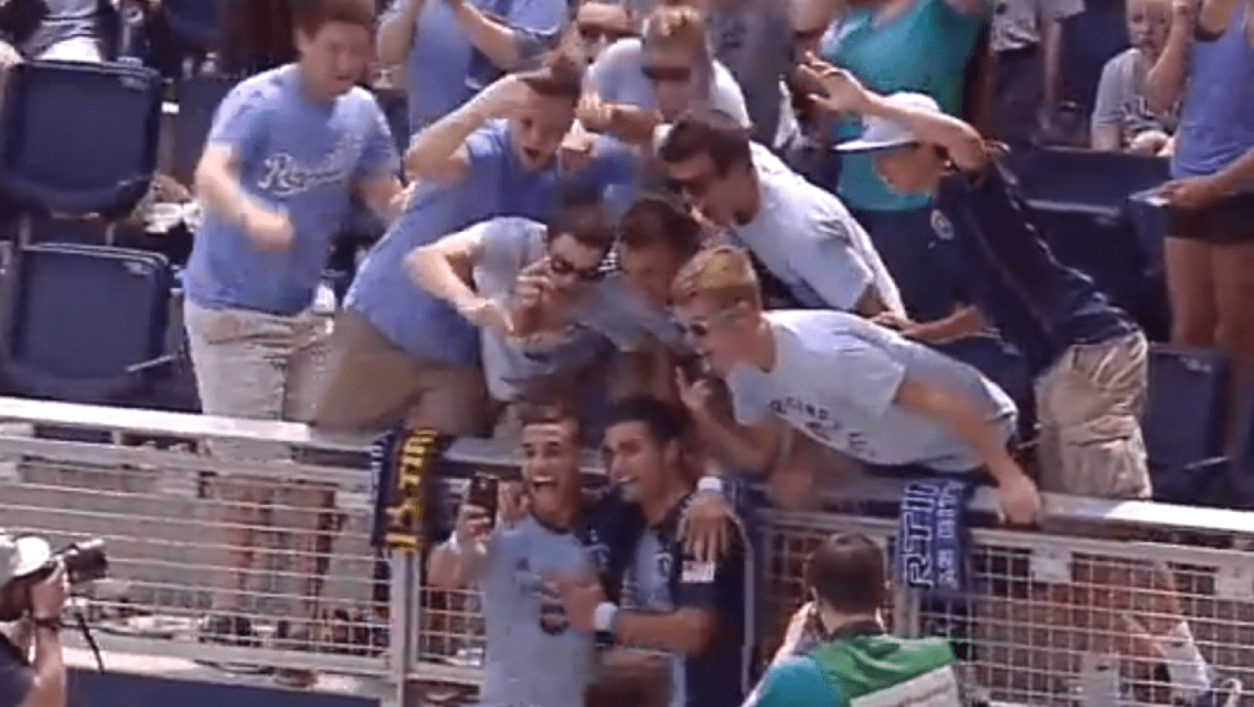 Πανηγυρισμός με... selfie (video)