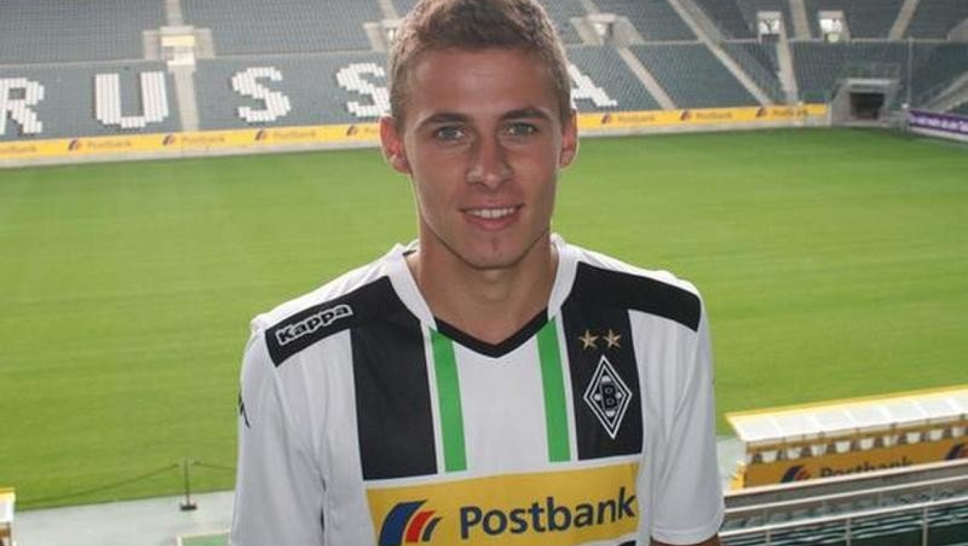 Ανακοίνωσε Αζάρ η Γκλάντμπαχ