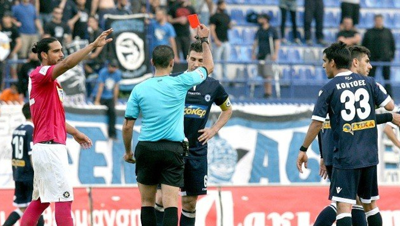 «Ανεπαρκέστατος ο Ζαχαριάδης…»