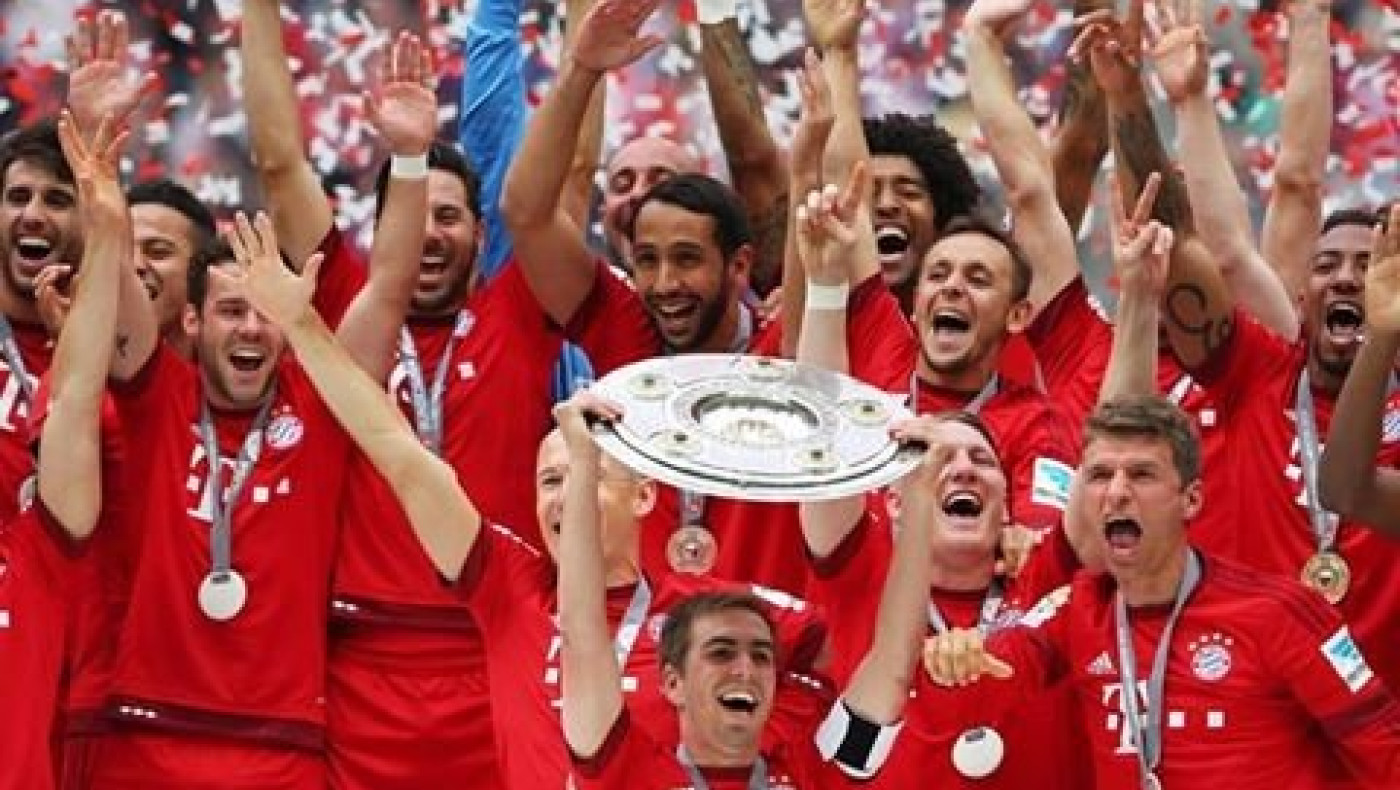 Πανηγύρια, μπουγελώματα και παρ' ολίγον... ξύλο! (videos)