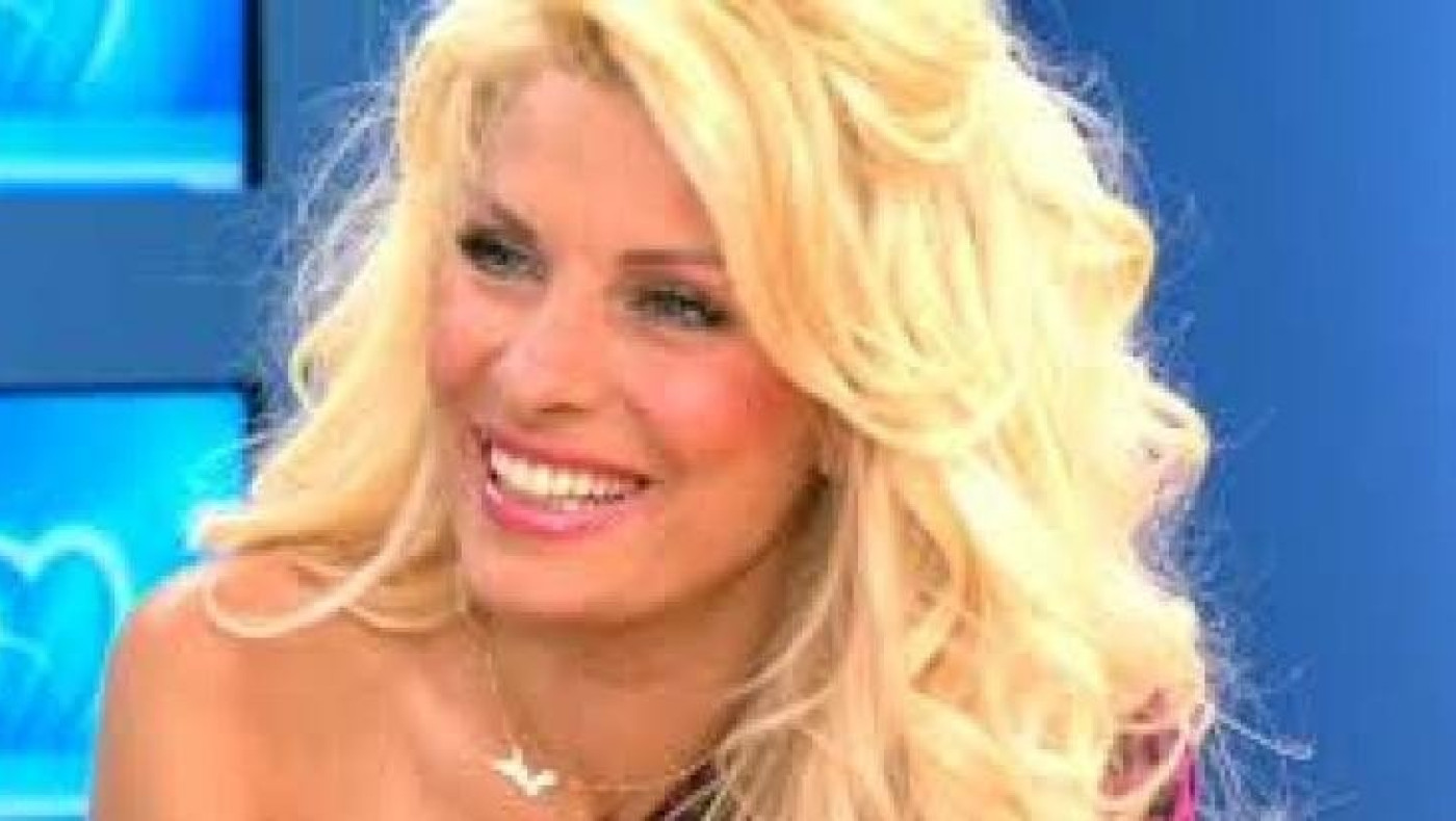 Η πλάκα που έκαναν στην Ελένη οι συνεργάτες της (ΒΙΝΤΕΟ) 