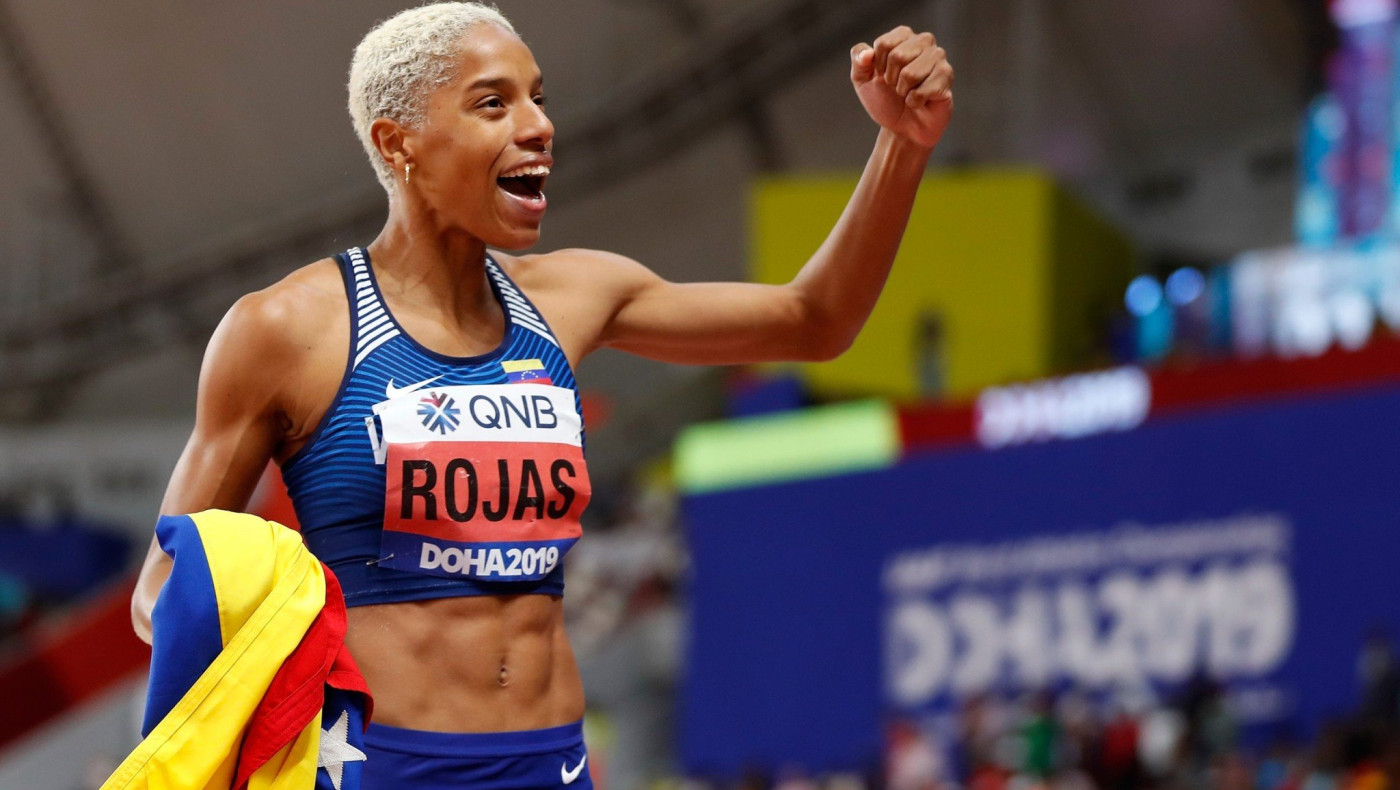 Γιουλιμάρ Ρόχας: Χόρεψε σάλσα σε τούβλα με παρτενέρ Βελάσκες - Πεντρόσο