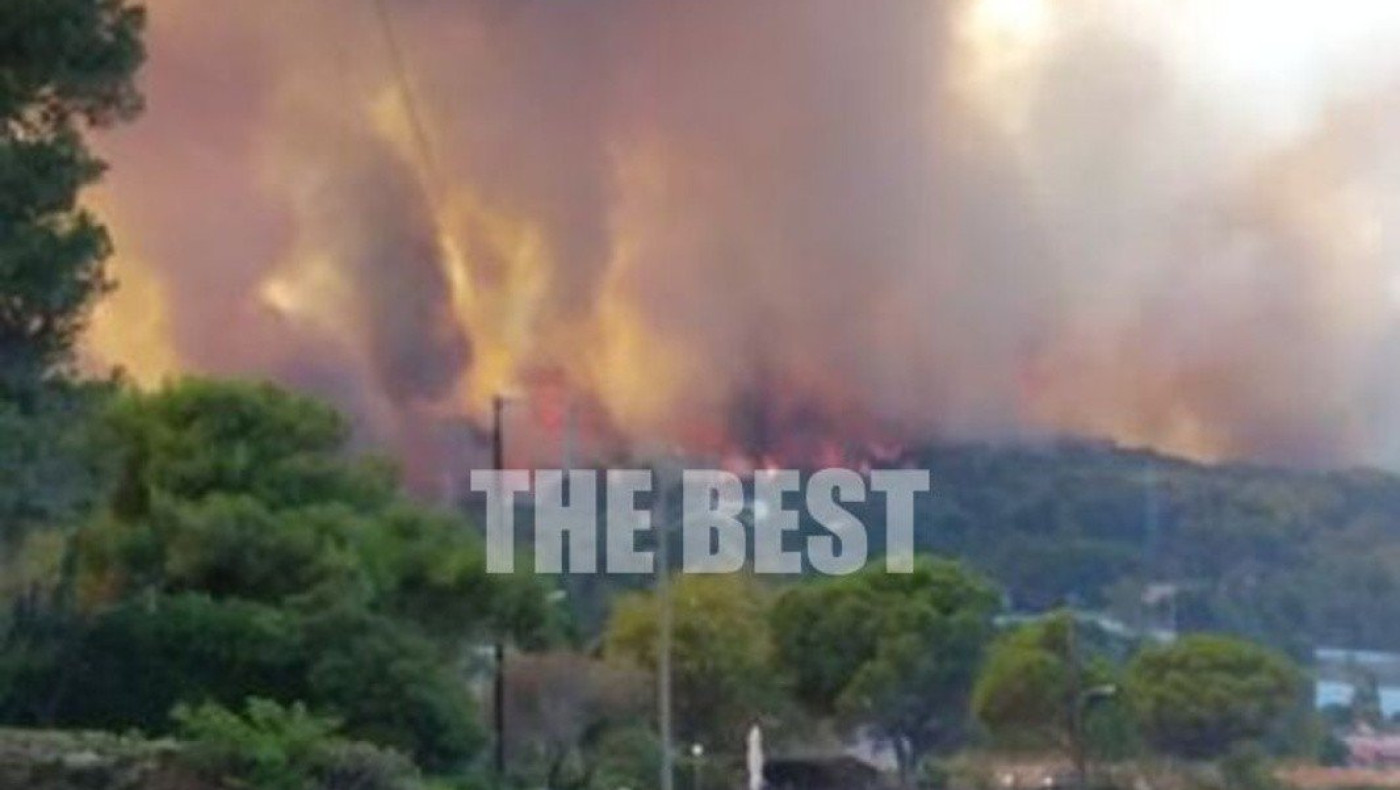 Μαίνεται η φωτιά στην Αχαΐα - Εκκενώνονται οικισμοί
