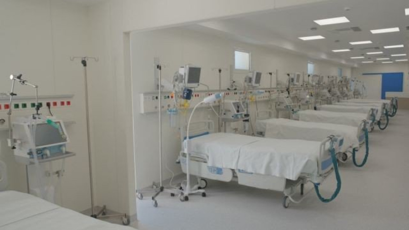 Σοκάρει διευθυντής ΜΕΘ: «Υπογράφουμε ένα πιστοποιητικό θανάτου την ώρα»