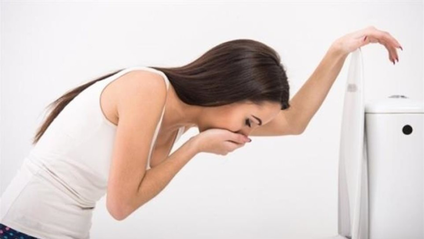 «Κόβουμε» το φαγητό και γλυτώνουμε από τις λοιμώξεις – Έρευνα αποκαλύπτει