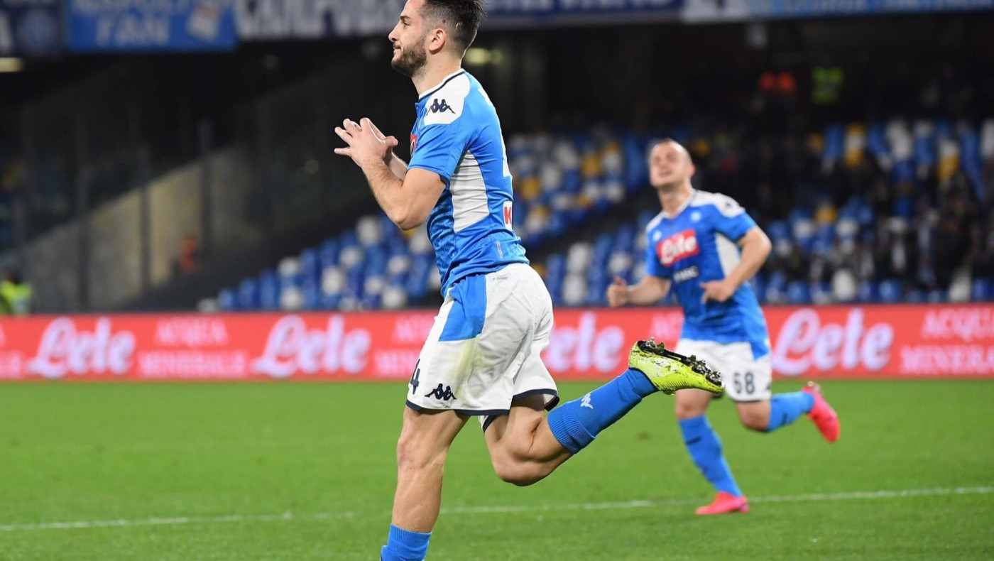 «10 εκατομμύρια συν μπόνους για να φύγει ο Μανωλάς από τη Νάπολι»