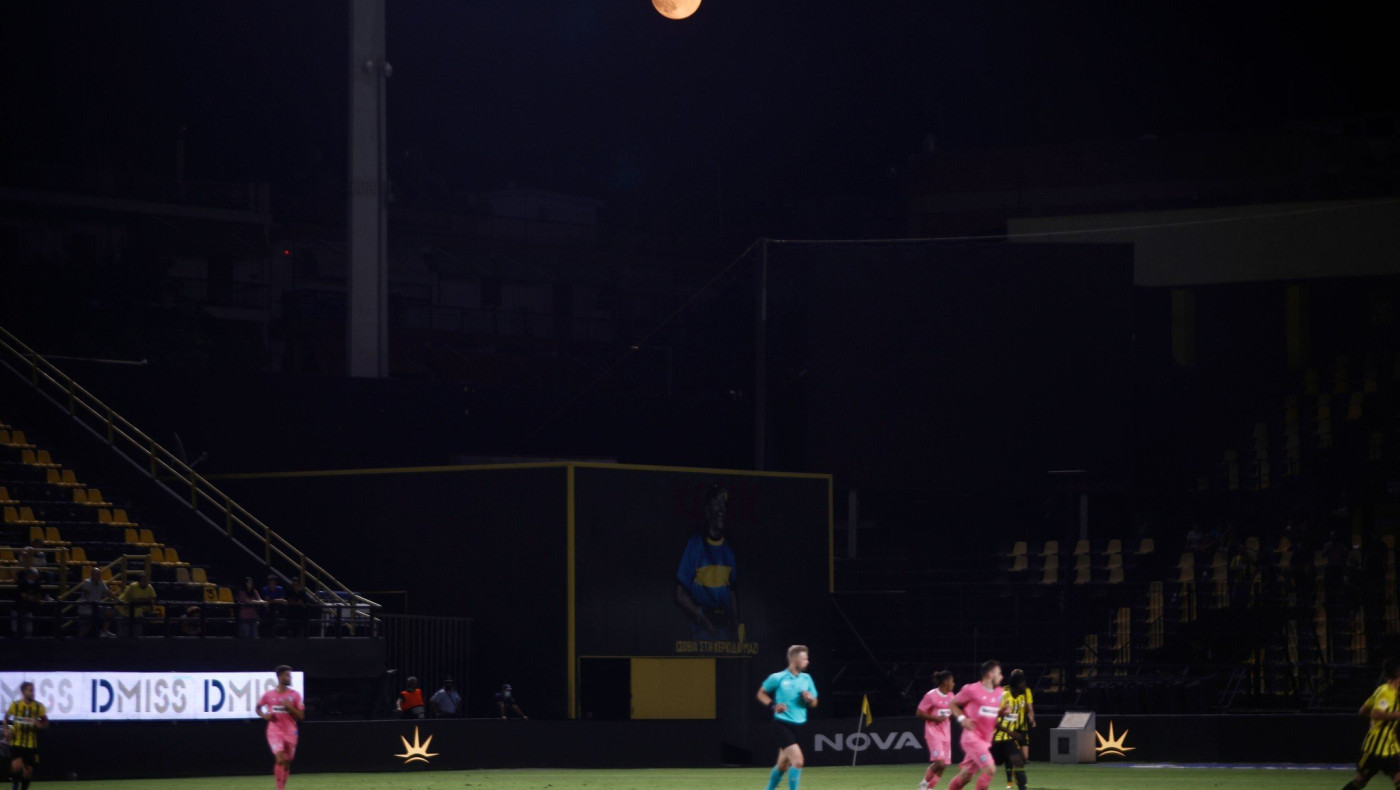 Άρης: Φτιάχνοντας το φεγγάρι του