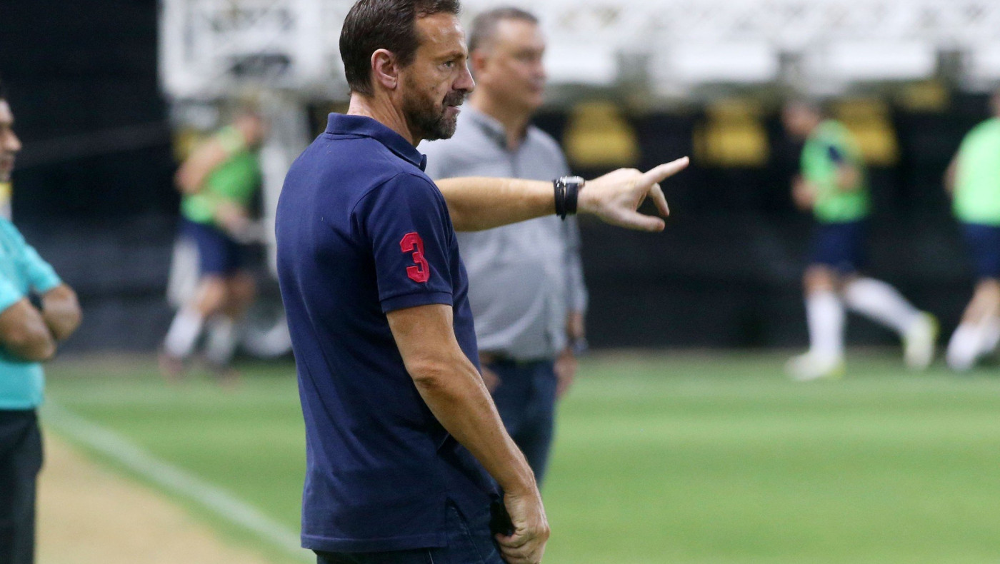 Η αντίδραση του Μάντζιου μετά το 1-1 με τη Λαμία