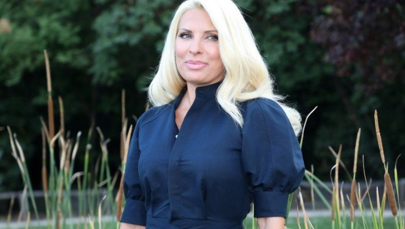 Ελένη Μενεγάκη: Πρεμιέρα σε ημερομηνία έκπληξη!