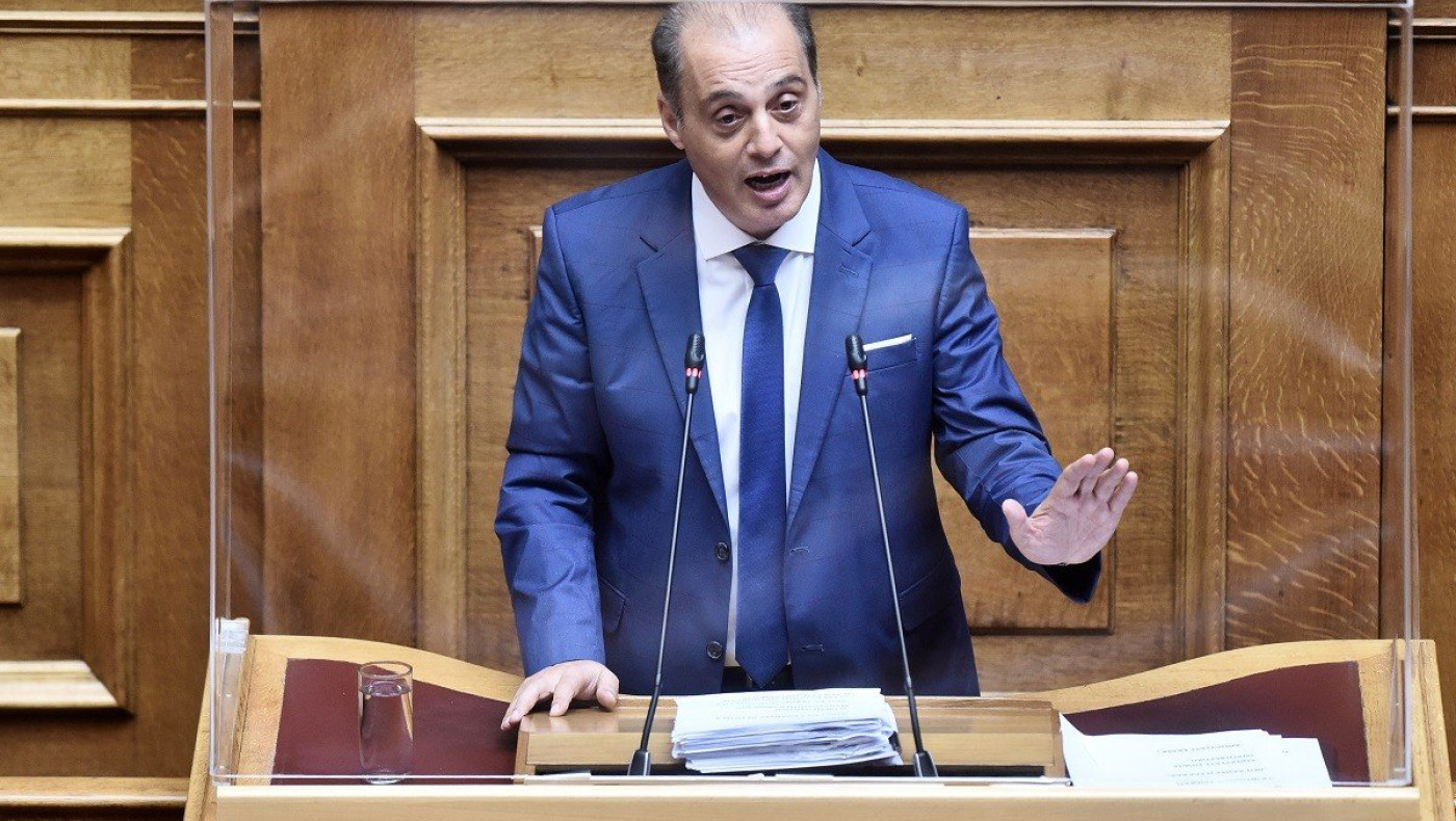 Ελληνική Λύση: Αντιδημοκρατικές οι δηλώσεις υπουργών για τον υποχρεωτικό εμβολιασμό