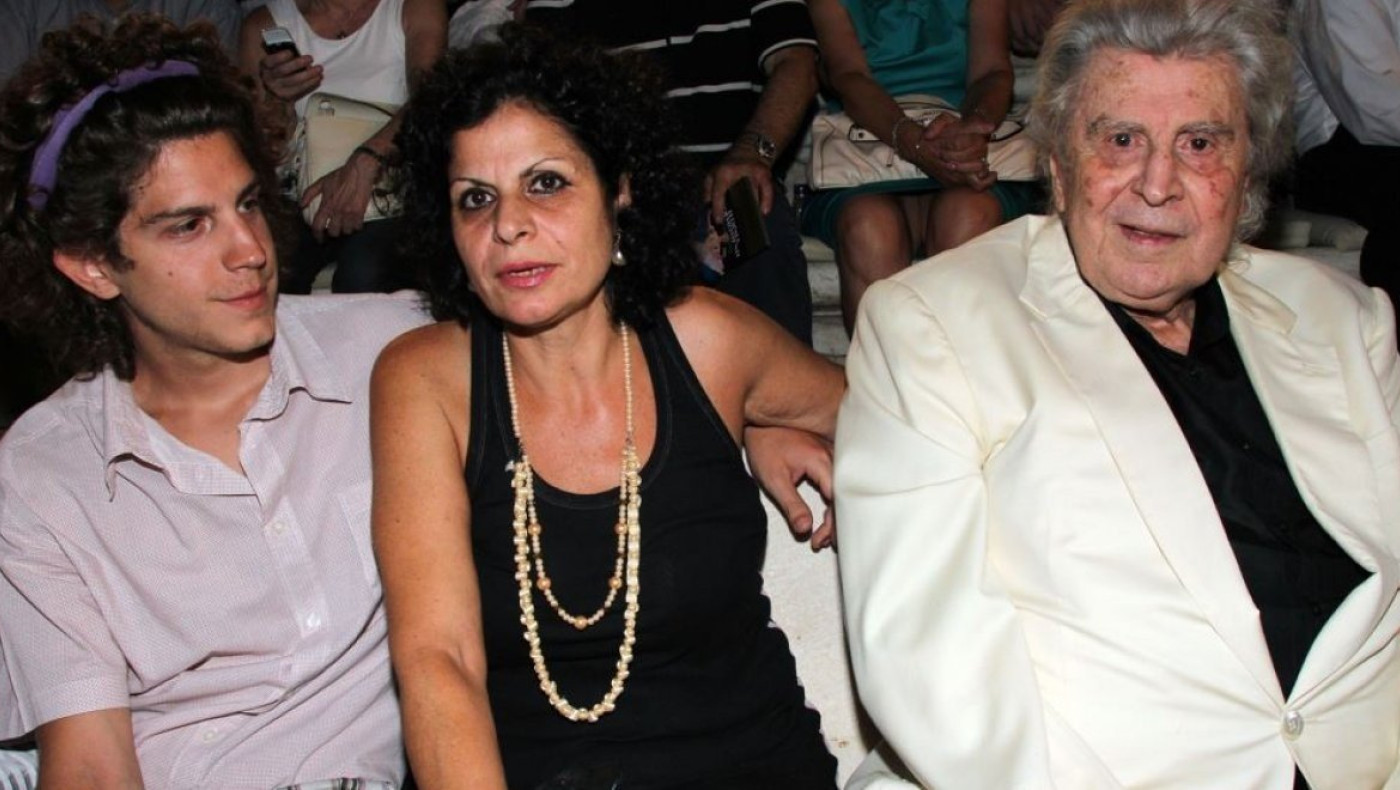 Μαργαρίτα Θεοδωράκη: Με τσιμπούν και με ματώνουν αδυσώπητα τσιμπούρια