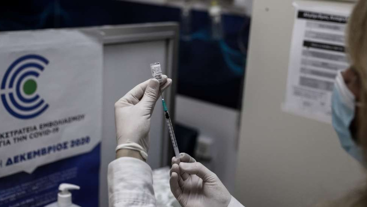 Εμβόλιο: Tι πρέπει να κάνετε αν κολλήσετε κορωνοϊό πριν τη δεύτερη ή την τρίτη δόση