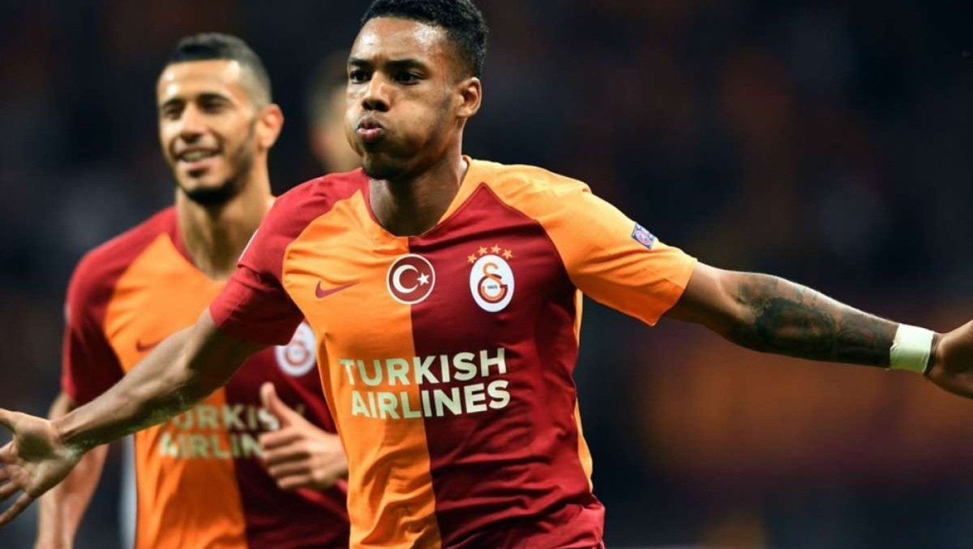 Κοντά σε Γκάρι Ροντρίγκες ο Ολυμπιακός, ανοιχτό και για Σιόβα