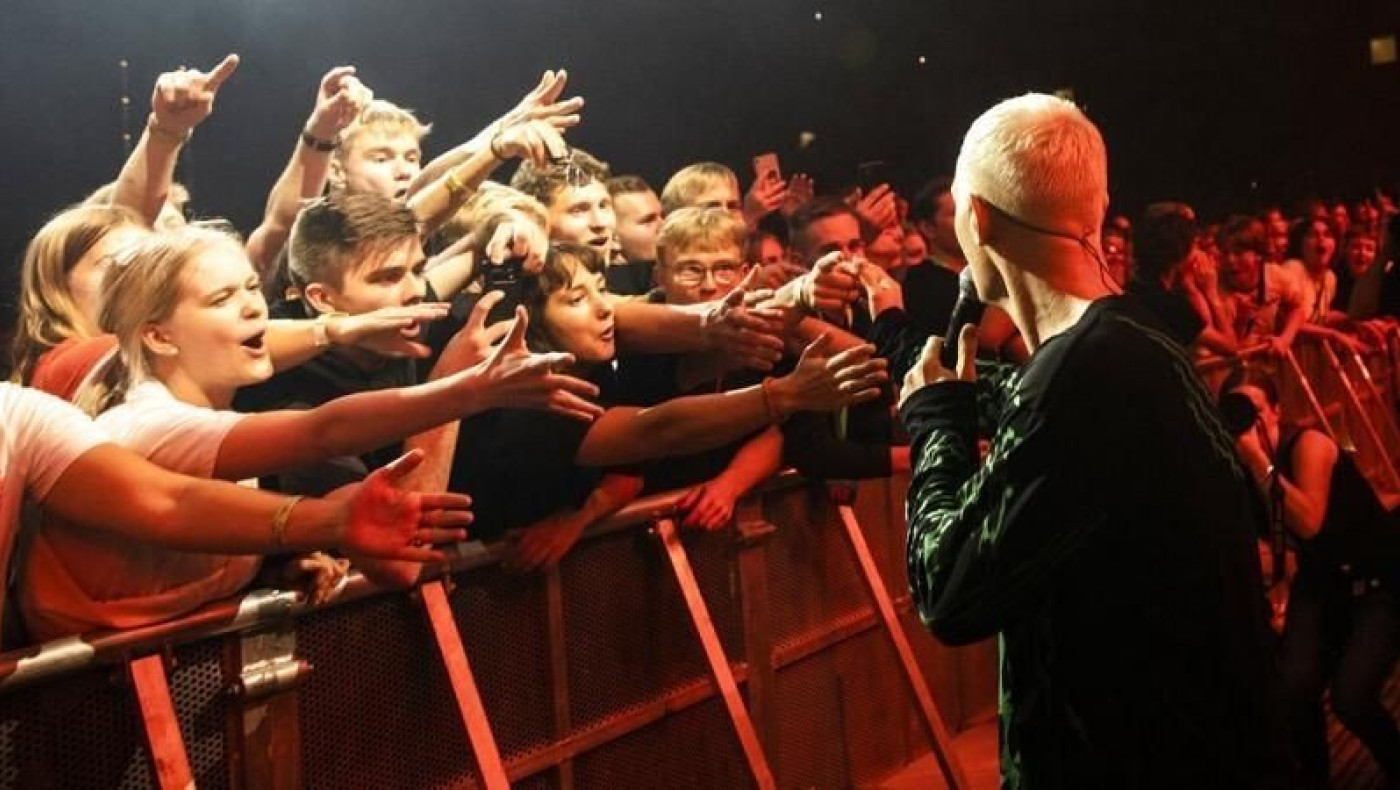 Δανία: Πανδημία τέλος; Συναυλία με 50.000 θεατές χωρίς μέτρα