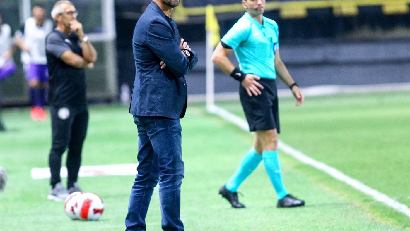 Η αντίδραση του Μάντζιου μετά την γκέλα του Άρη με τον ΟΦΗ