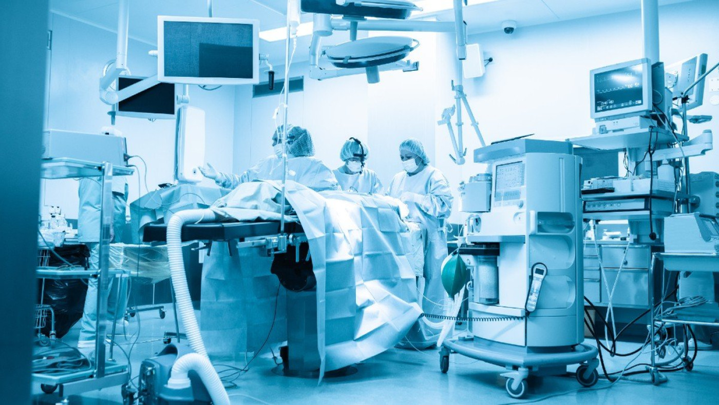 Συγκινητικό: Τι έγραψαν στο θρανίο της 14χρονης από τη Λαμία οι συμμαθητές της