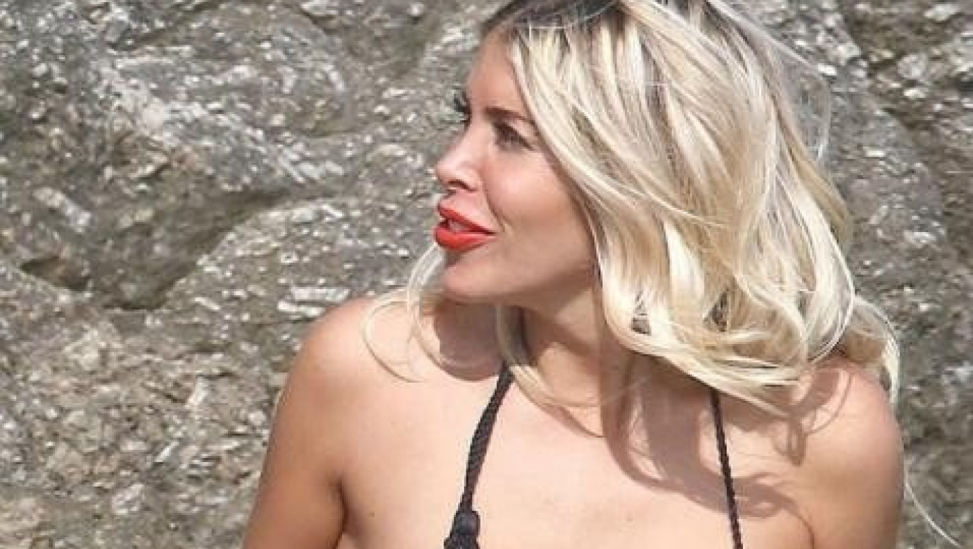 H Χιλιανή σεξοβόμβα που τρέλανε την Μύκονο και όχι μόνο! (pics)