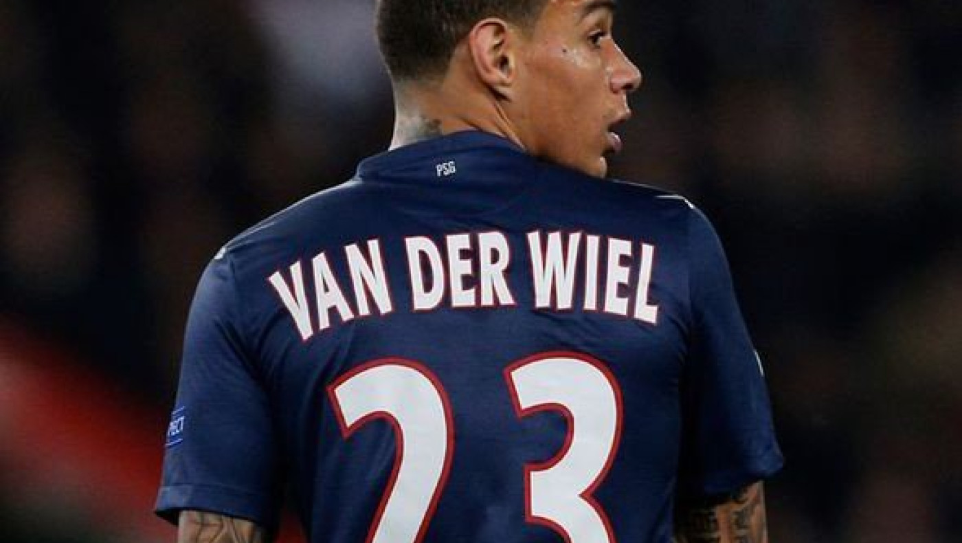 Μάντσεστερ Γιουνάιτεντ: «Ψήνεται» για Φαν Ντερ Βιλ