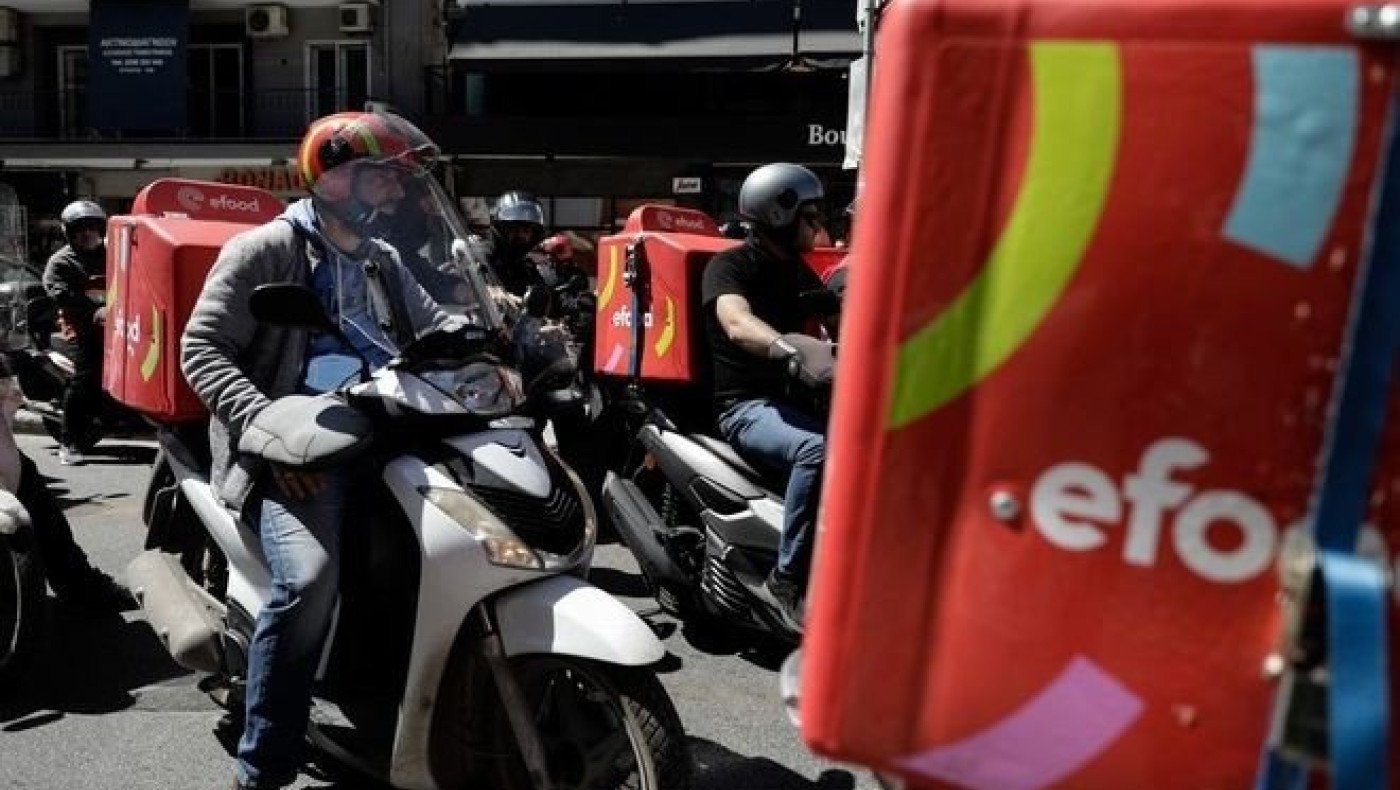 Κύμα αντιδράσεων για e-food: «Freelancer ή διακοπή συνεργασίας»