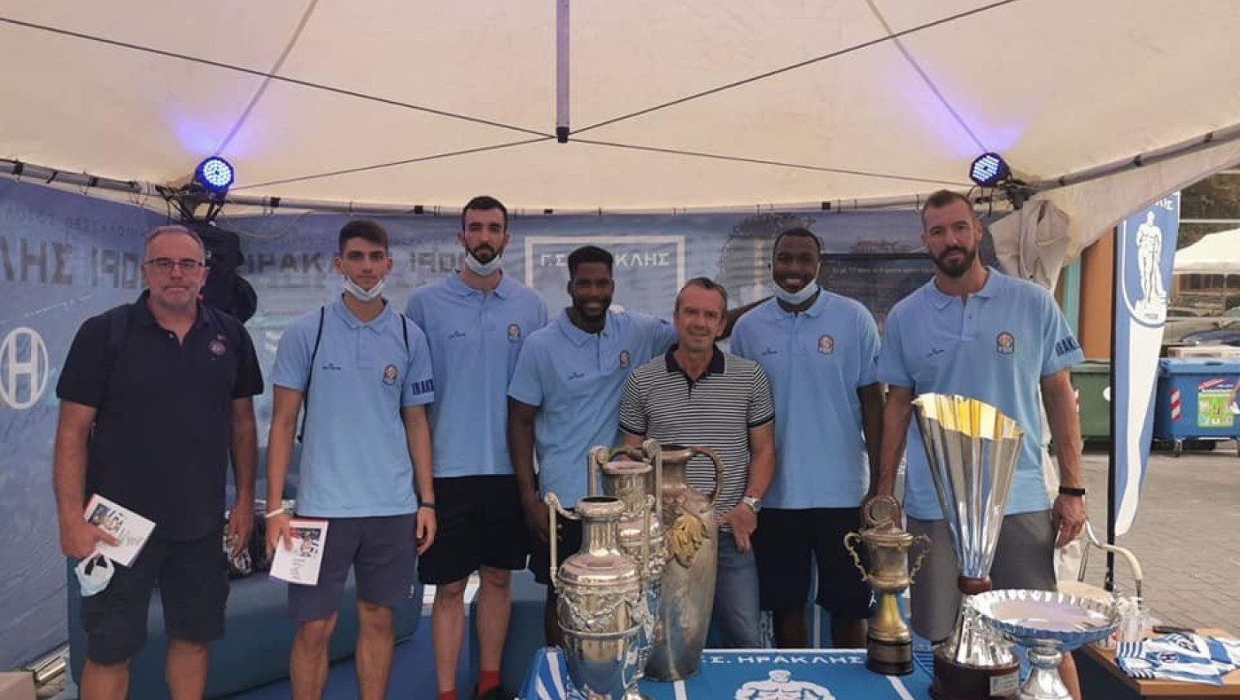 Μπάσκετ και βόλεϊ στο περίπτερο του Ηρακλή στη ΔΕΘ