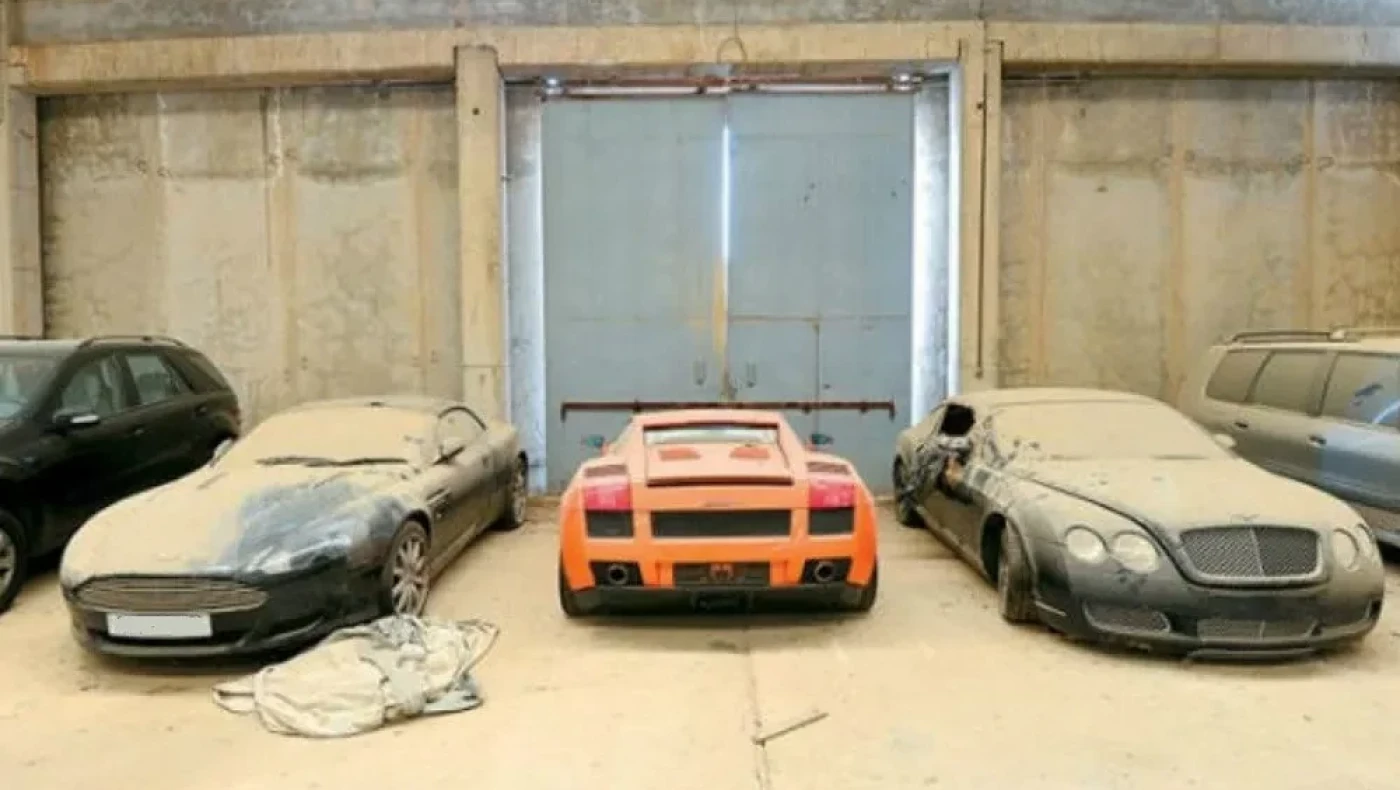 Θεσσαλονίκη-ΟΔΔΥ: Rolls-Royce από... 10.000 ευρώ, λιμουζίνες από... 400 ευρώ