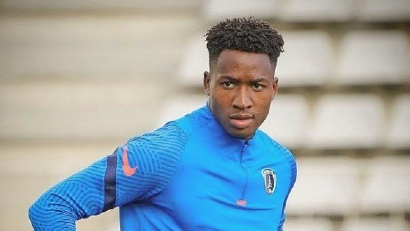 Απόλλων Πόντου: Φέρνει και τον Γαλλοκαμερουνέζο Εσουμά - Τρεις ανανεώσεις ακόμη