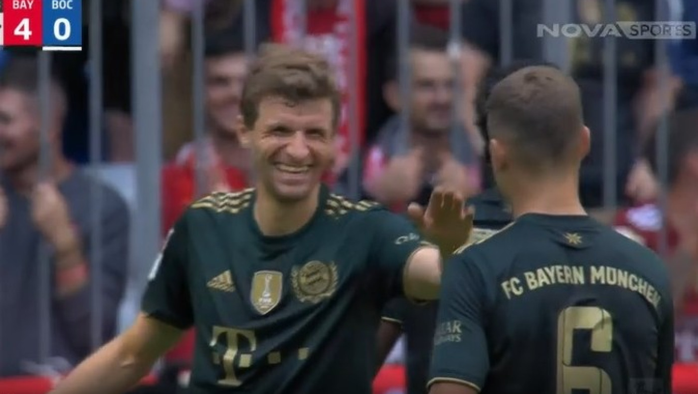 Αυτογκόλ ο Λαμπρόπουλος, γέλασε ο Μίλερ - Επτάρα η Μπάγερν στην Μπόχουμ!
