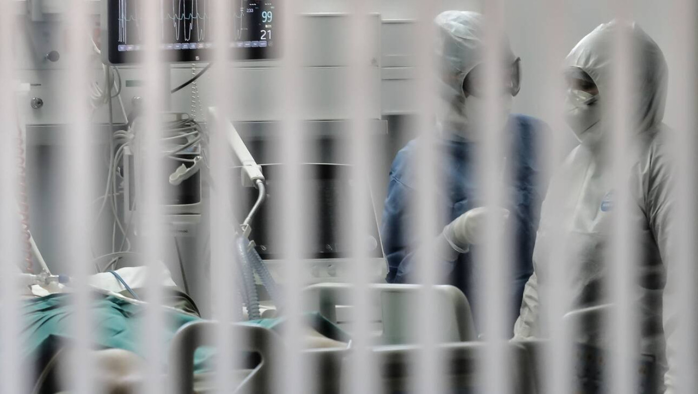 Γιατροί που νόσησαν από κορωνοϊό -Μαρτυρίες που σοκάρουν και συγκλονίζουν