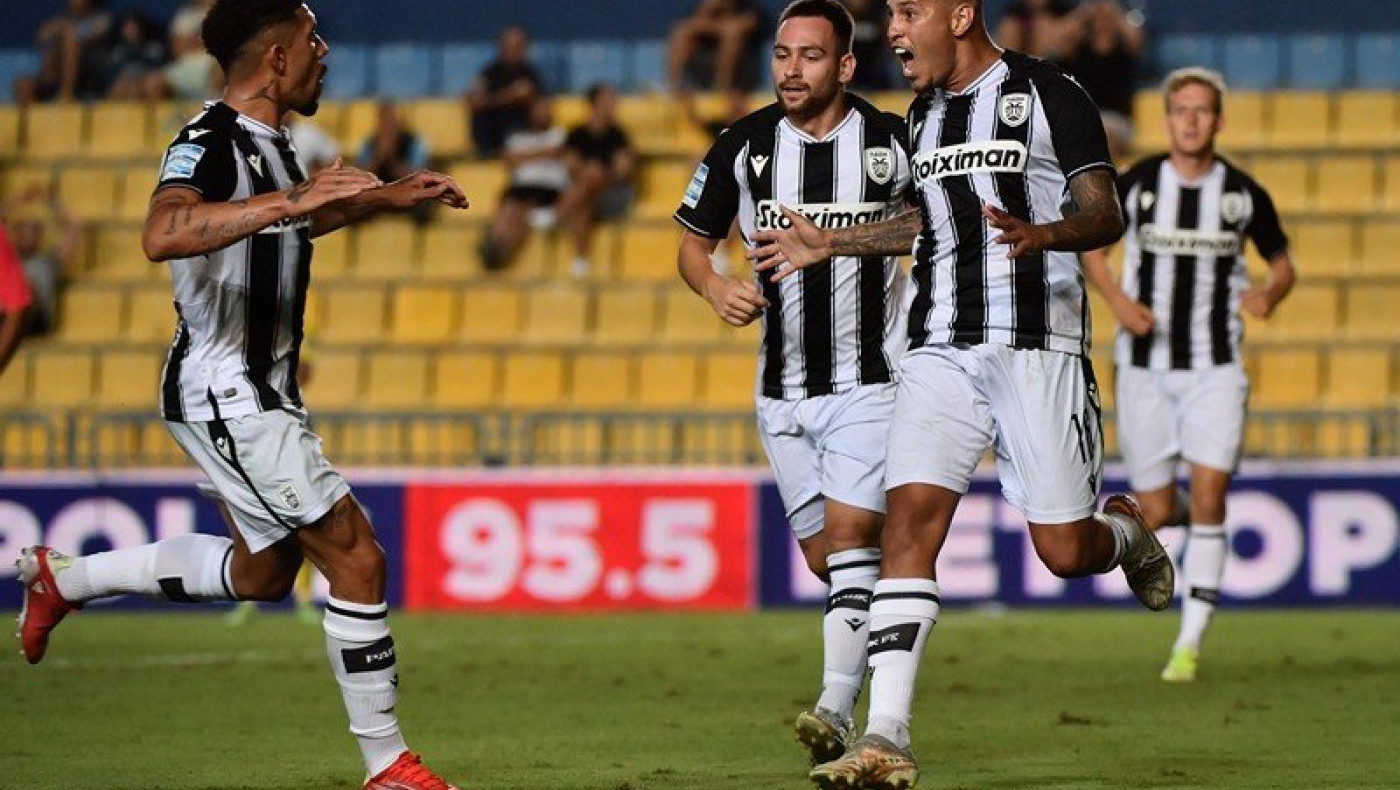 Γκρι πρέπει να μείνει μόνο το ζακετάκι του Λουτσέσκου