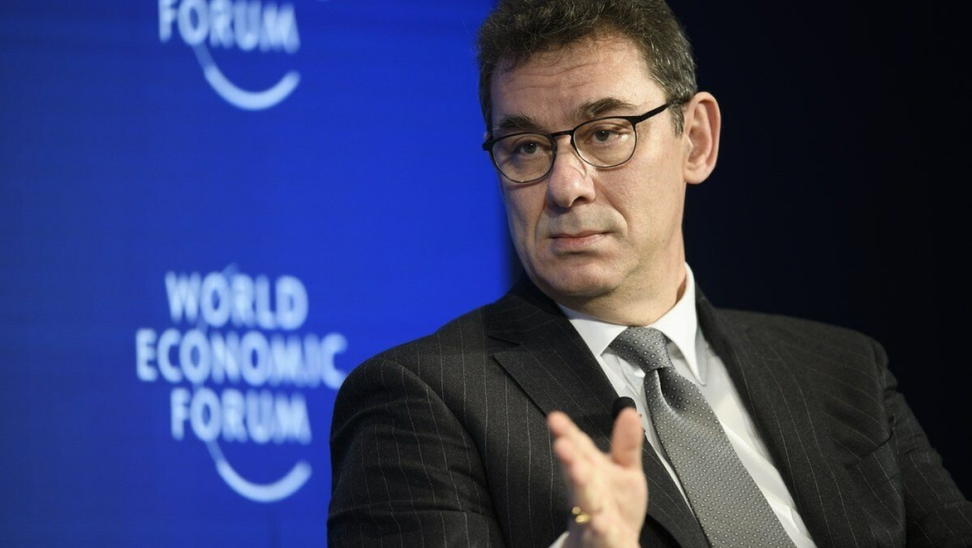 Πόσο κοντά είναι το τέλος της πανδημίας – Ο Άλμπερτ Μπουρλά απαντά