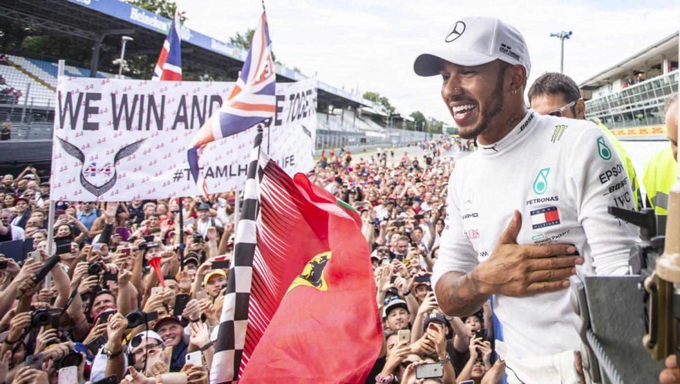 Χάμιλτον: «Όνειρο η Ferrari, ποτέ δε θα μάθω γιατί δεν πήγα»